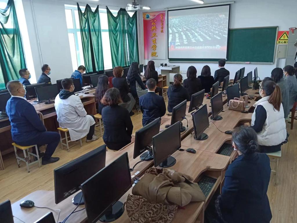 蓝鲸体育足球直播app（中国）