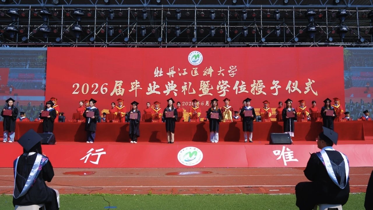 为全体学子呈上一堂意蕴深远