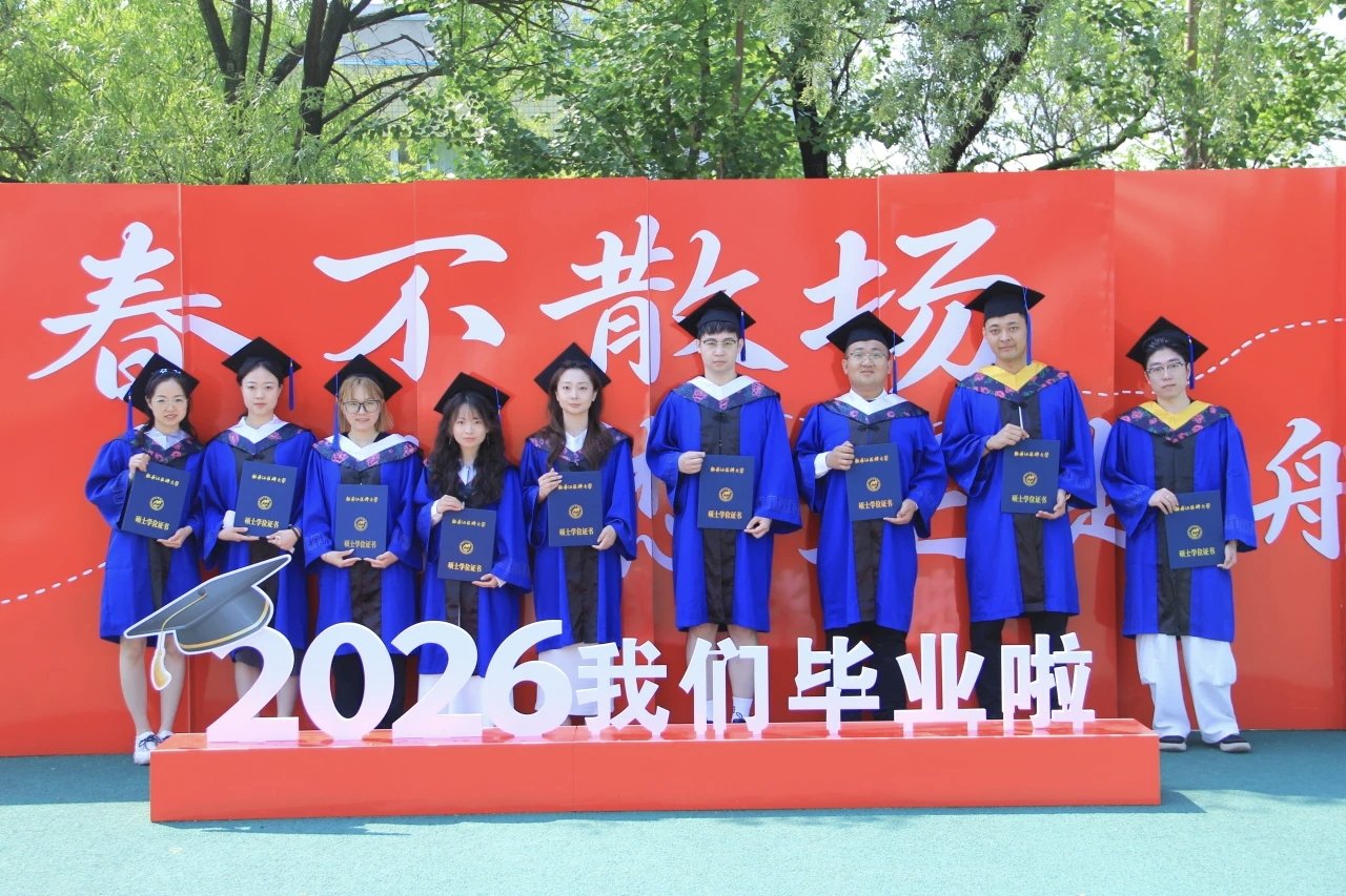 也是蓝鲸体育足球直播app新人权益落